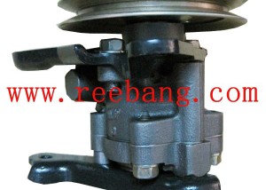 Reebang For Nissan TB42 Patrol Power steering pump 49110-10J10